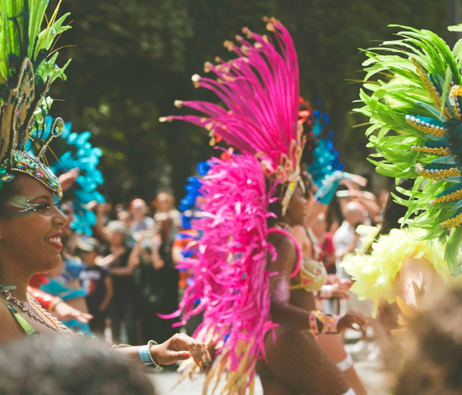 A História e Tradição das Fantasias Carnavalescas